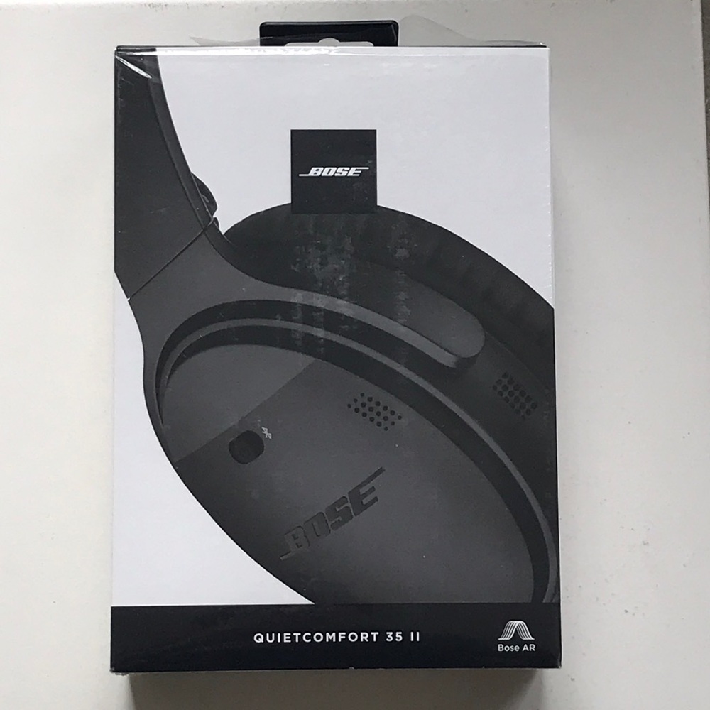 Bose QuietComfort 35 II (QC 35II) Noise Cancelling Black Headphones